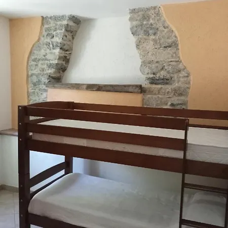 Ardissone Thomas Apartment
